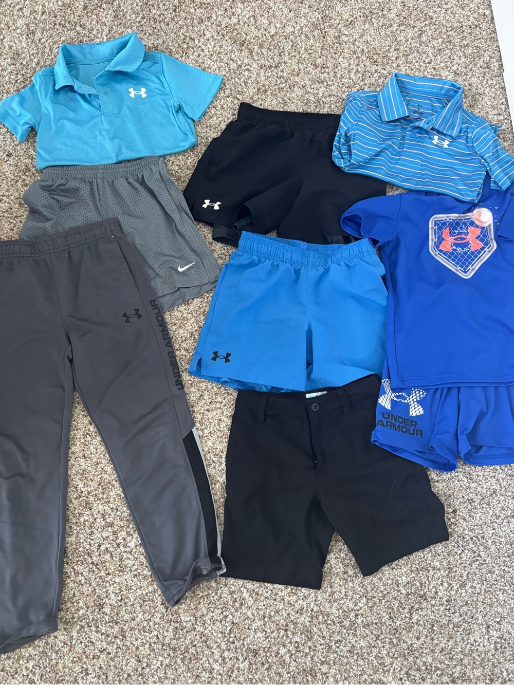 Under Armour Boys Activewear Bundle